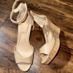 Charles David Beige Lois Cork Heel Platform Sandals Women's Size 10